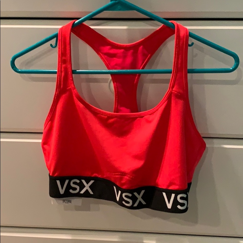 Sports bra